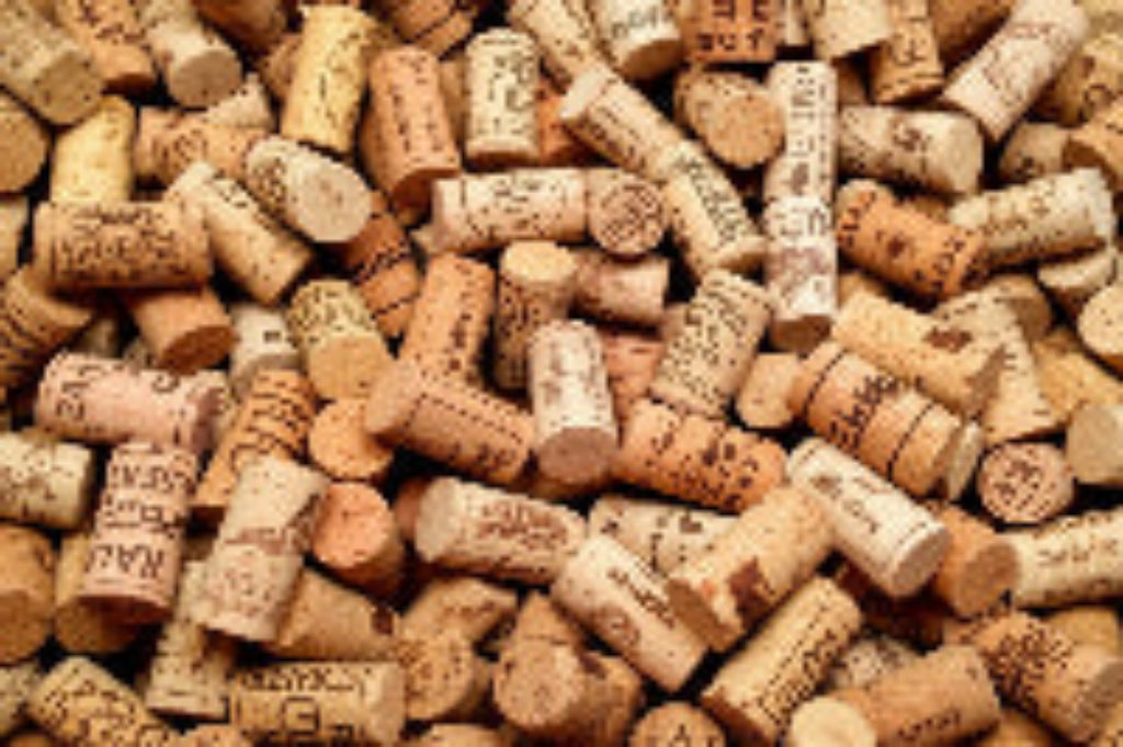 Gerade Avertan-Korken — professionelle Qualität für Wein und Liköre