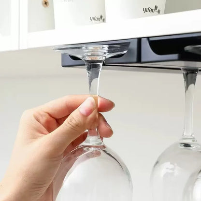 Portabicchieri da Vino a Parete – Rack Pensile in Ferro per Calici | Stivale DiVino