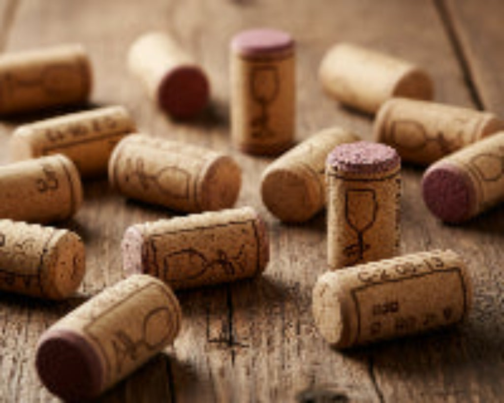 Gerade Avertan-Korken — professionelle Qualität für Wein und Liköre