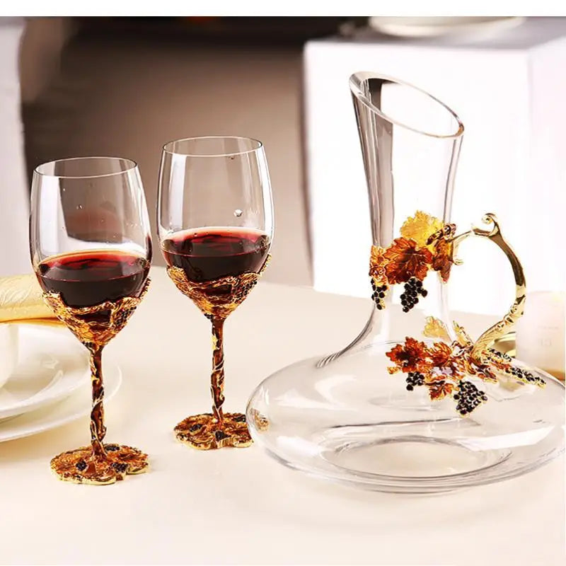 Set Decanter e Calici in Vetro con Smalto Colorato — Eleganza da Tavola