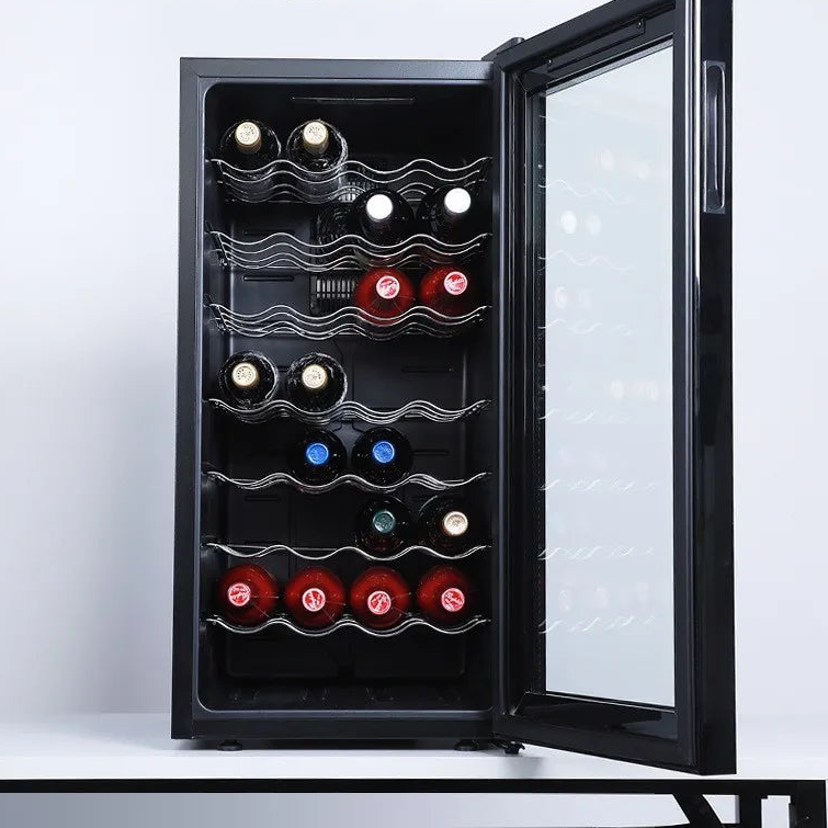 Cantinetta Vini Angolare Retrò con Vetrina — Design Vintage per Casa e Home Bar