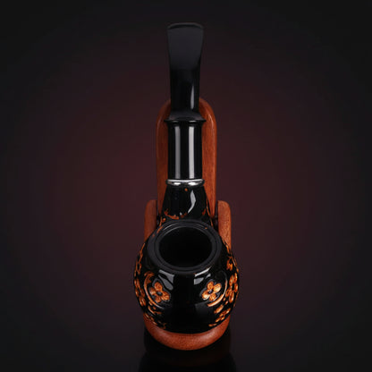 Pipa Curva in Resina con Decorazione Floreale Incisa