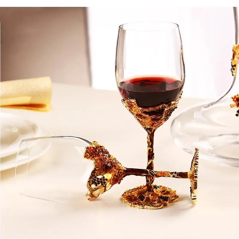 Set Decanter e Calici in Vetro con Smalto Colorato — Eleganza da Tavola
