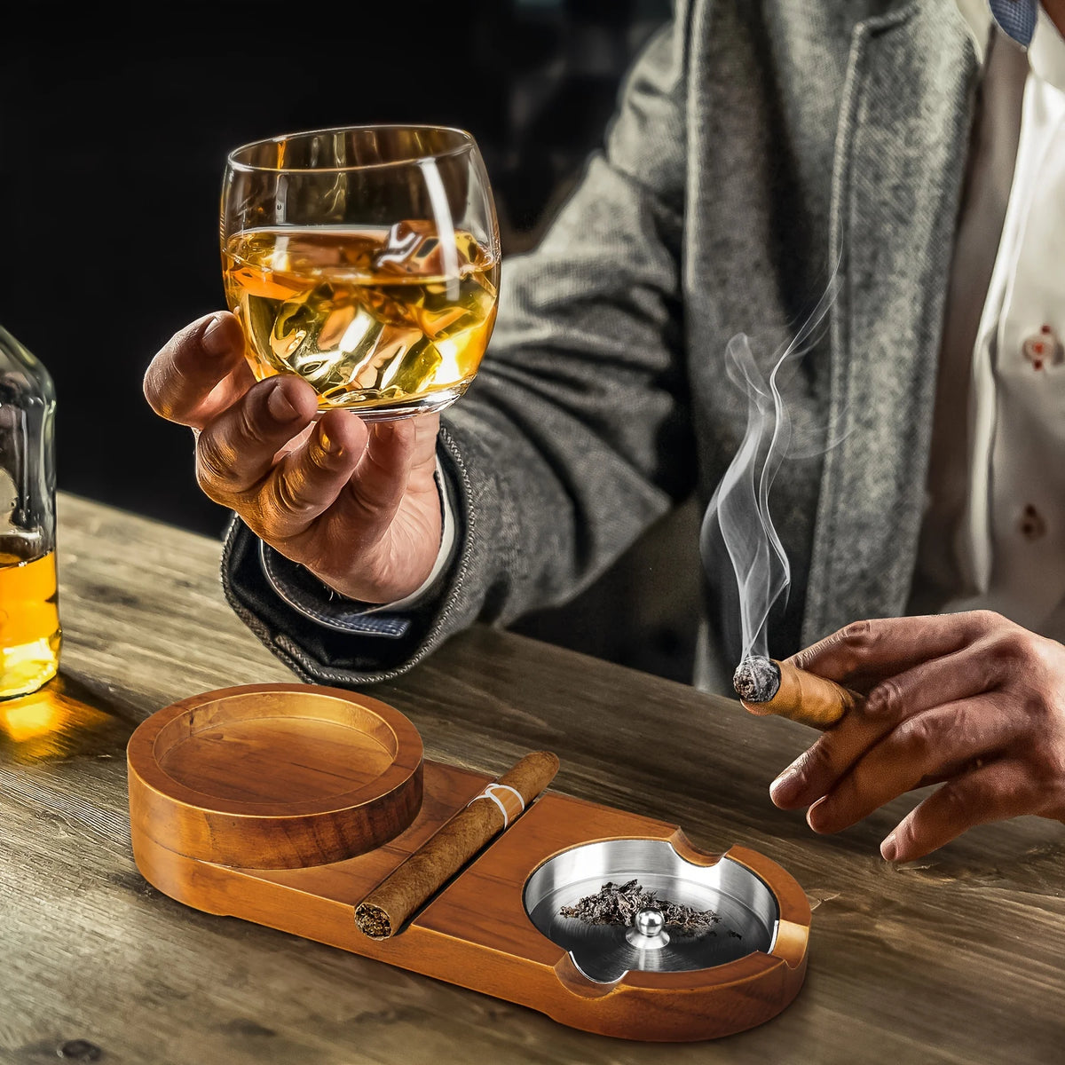 Posacenere con Porta Bicchiere da Whiskey e Sigaro — Vassoio in Legno Rimovibile, Uso Interno ed Esterno