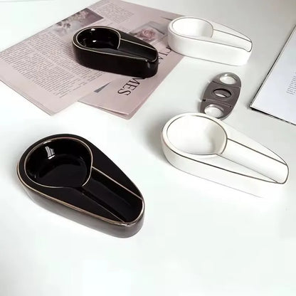 Portacenere per Sigari in Ceramica | Design Elegante con Accenti Dorati